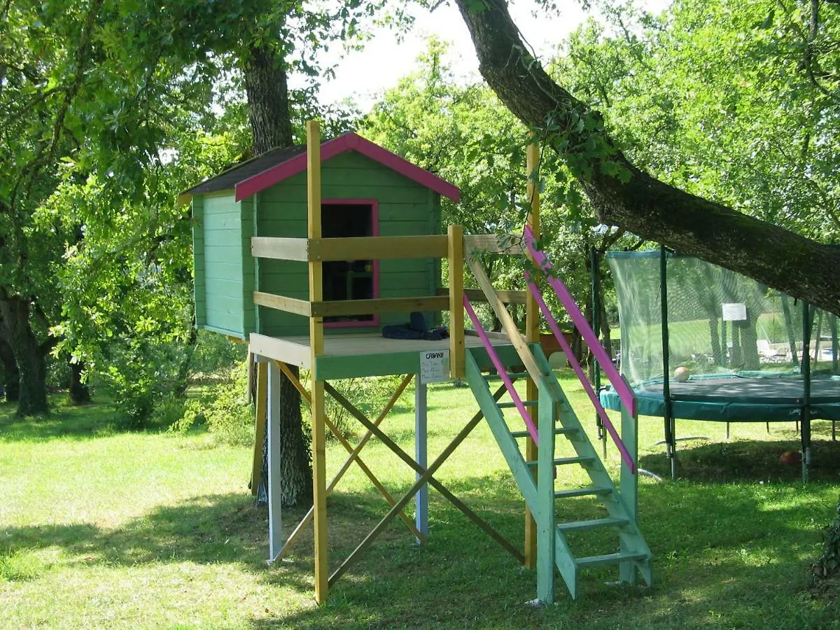 Payrac La Cheneraie Bed & Breakfast 0*,